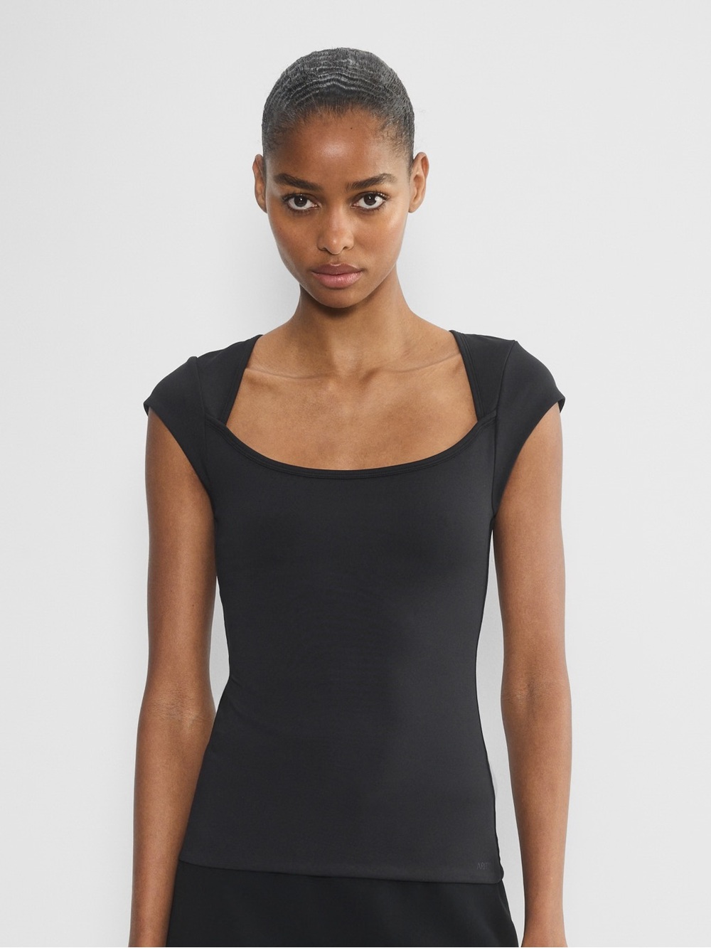 Aritzia Original Contour Stellar Top